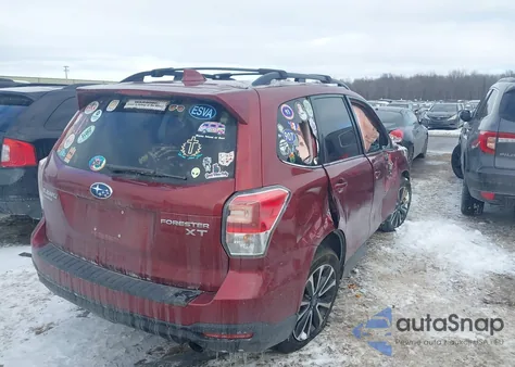 2017 Subaru Forester 2.0Xt Premium z USA, uszkodzony, nr VIN JF2SJGEC5HH478169